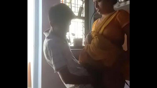 Indian Porns Young Boy Fuck Desi Aunty Sex Video Full HD Xvideos